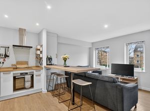 Photo 10- click for photo gallery